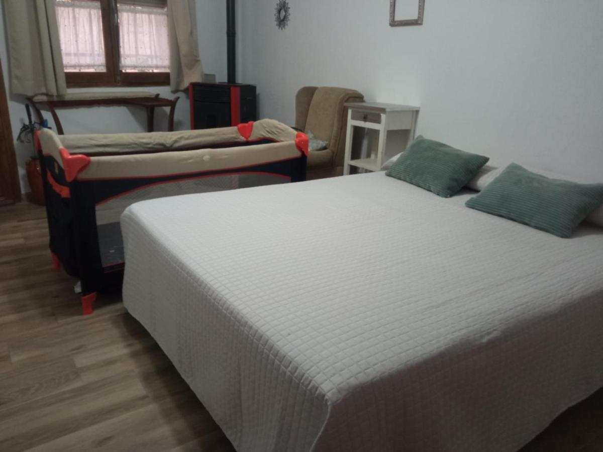 San Isidro Villa Miguelanez Dış mekan fotoğraf