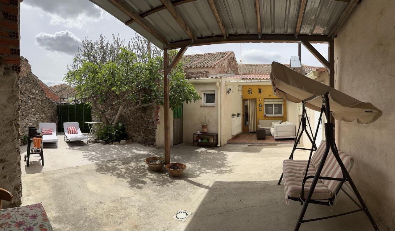 San Isidro Villa Miguelanez Dış mekan fotoğraf