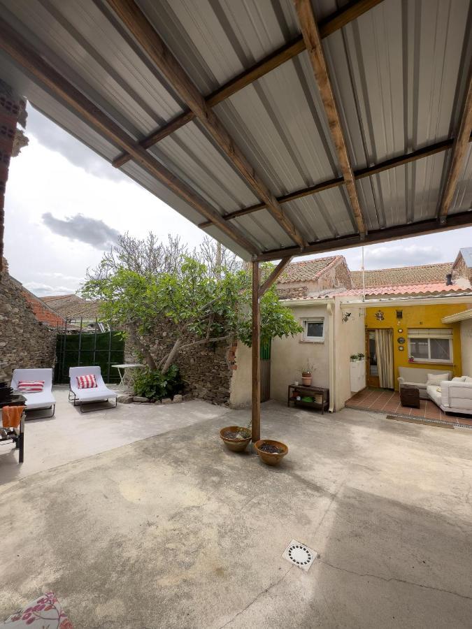San Isidro Villa Miguelanez Dış mekan fotoğraf