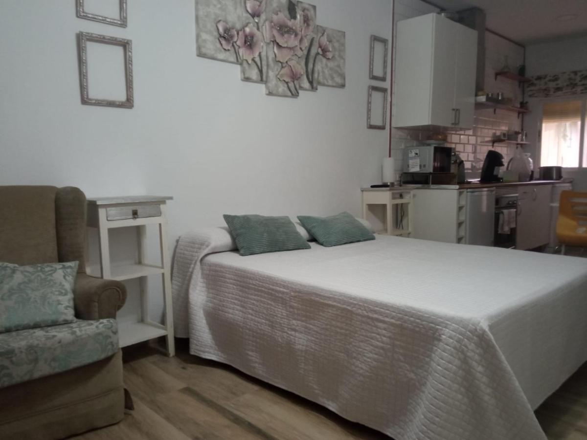 San Isidro Villa Miguelanez Dış mekan fotoğraf